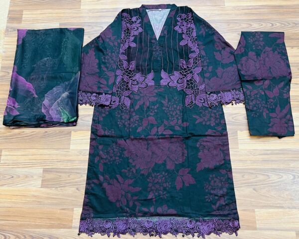 Red Tag RT-17 3 Pcs Luxury Lawn Ready To Wear 2025